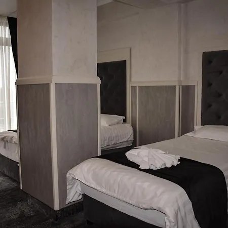 Golden Rose Constanta